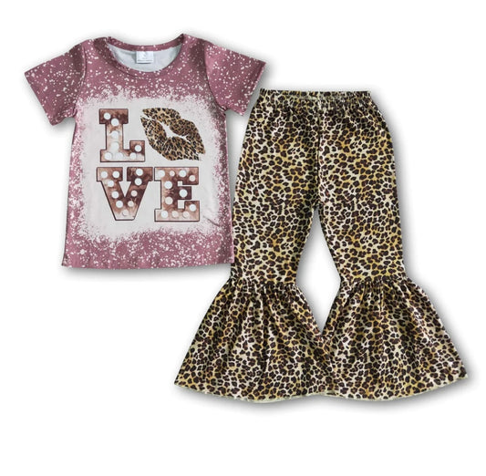 Cheetah Love Lips Bell Set
